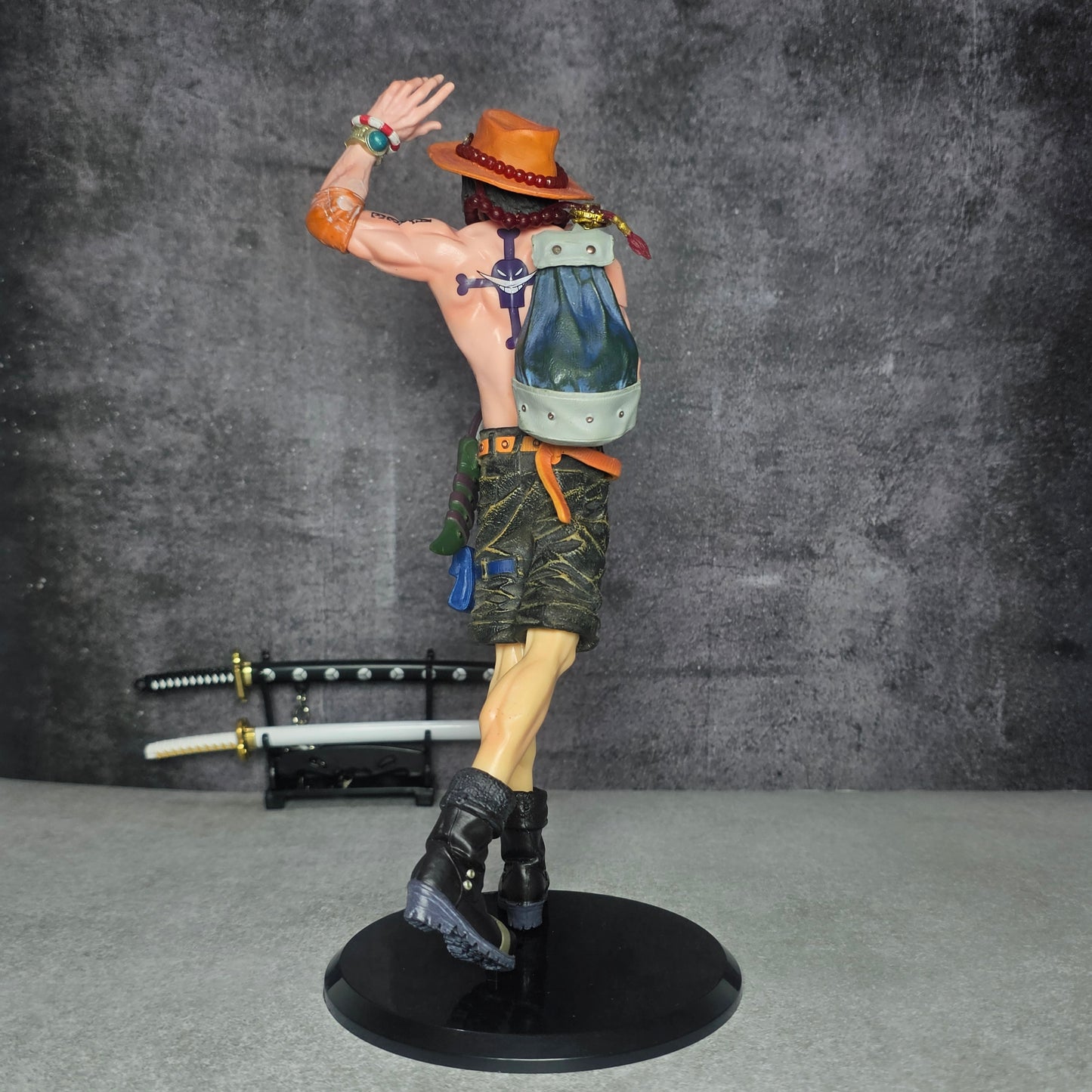 Fire Fist Warrior Anime Figure (25 Cm)