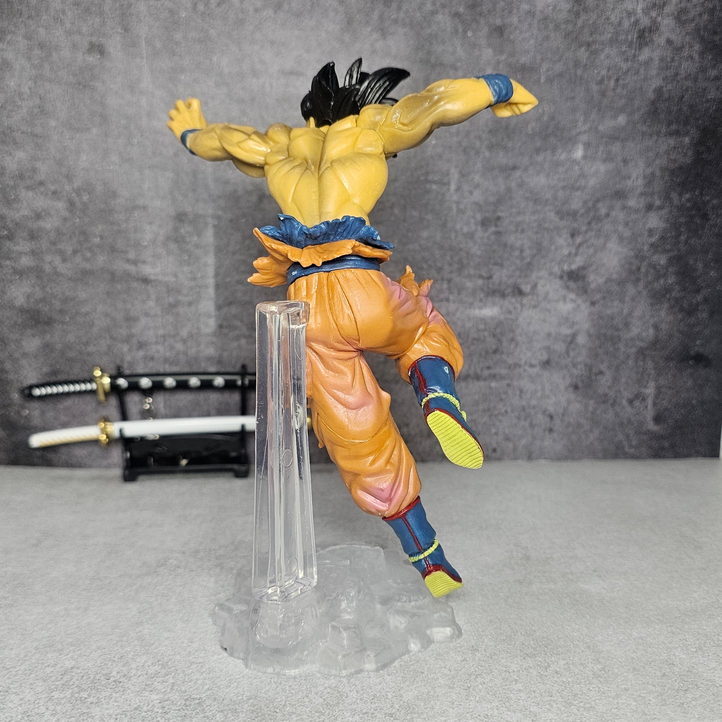 Legendary Warrior Anime Figure (19 Cm)