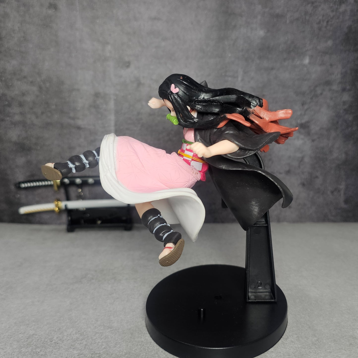 Demon Warrior Kick Pose Anime Figure (15 Cm)