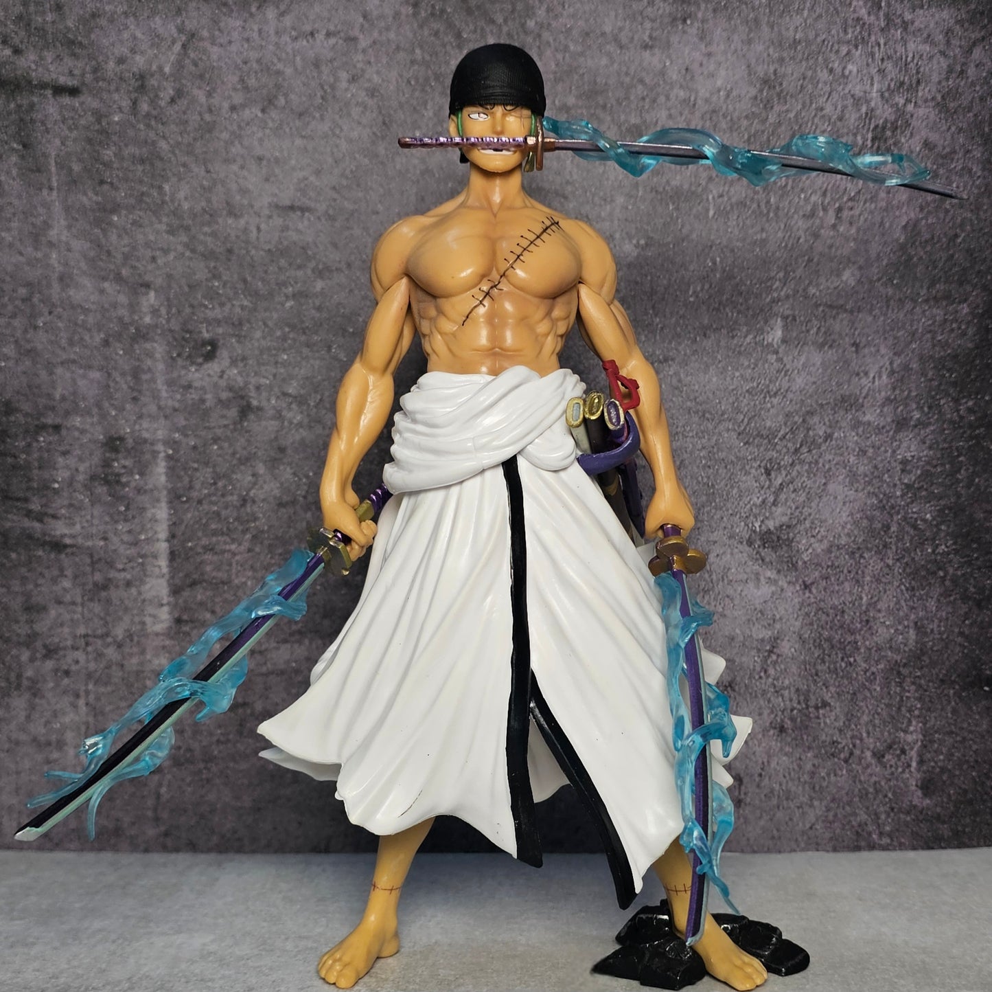 Swordmaster Figure with 4 Heads & 3 Swords(26 Cm)