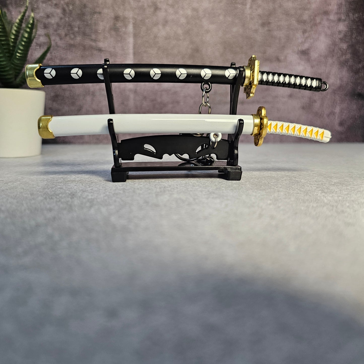 MIni Katana Stand