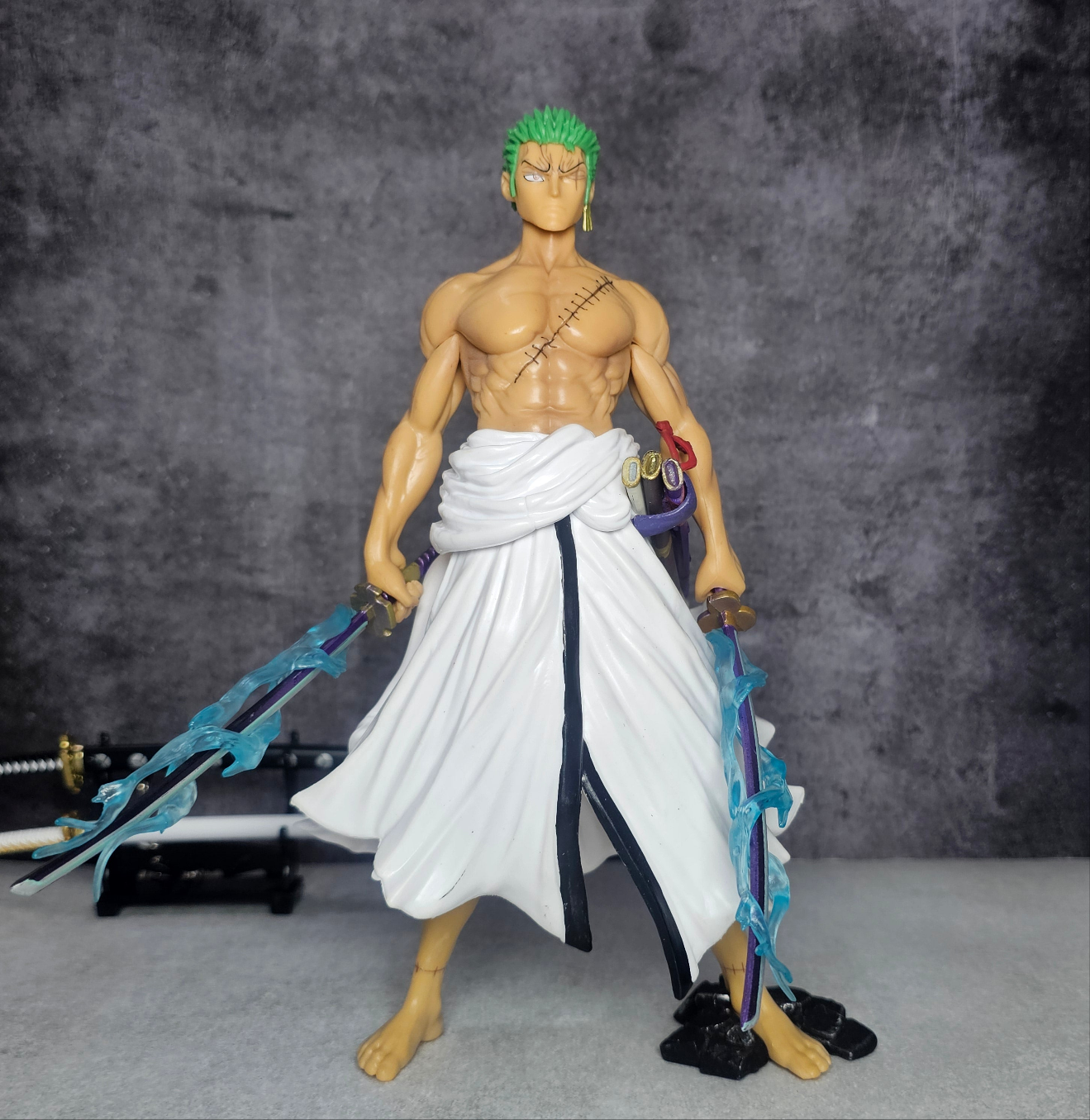 Swordmaster Figure with 4 Heads & 3 Swords(26 Cm)