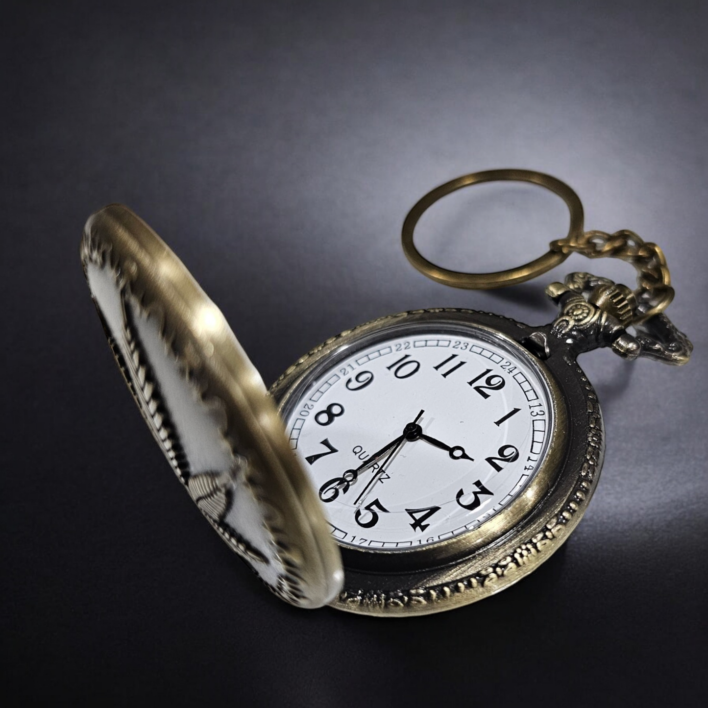 Leaf Engraved Pocket Watch - Unique and Stylish Timepiece