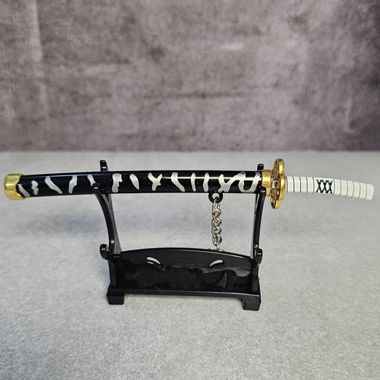 Katana Keychain (Black Stripe)