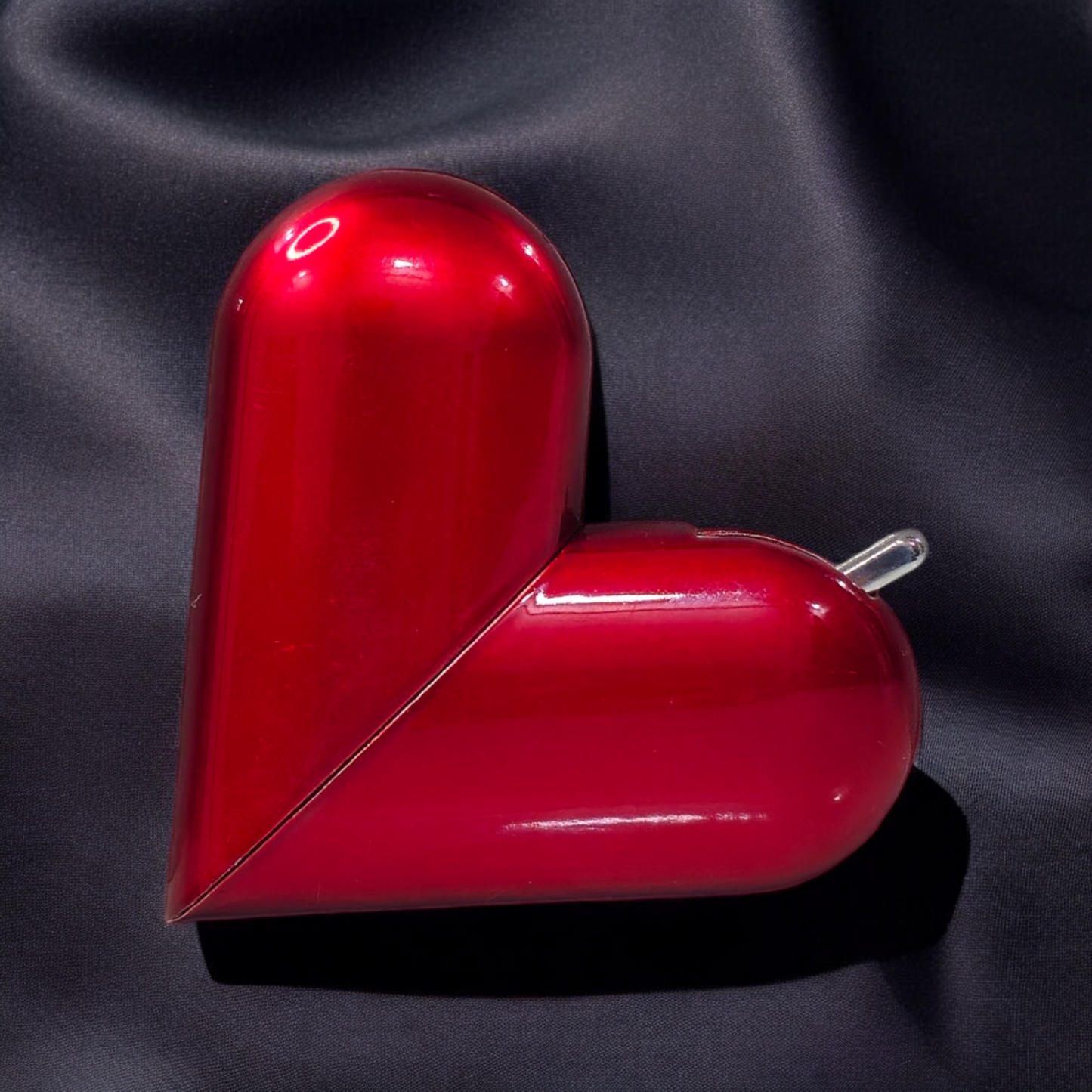 Cute Heart-Shaped Lighter - Adorable and Stylish Design