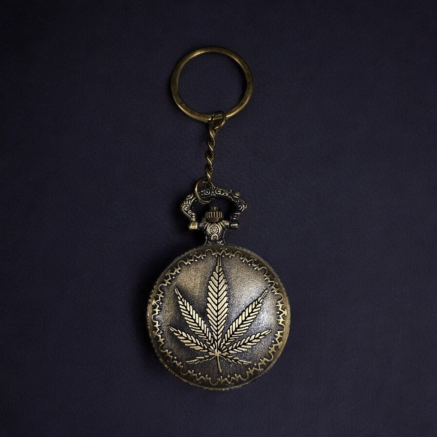 Weed Leaf Engraved Pocket Watch - Unique and Stylish Timepiece